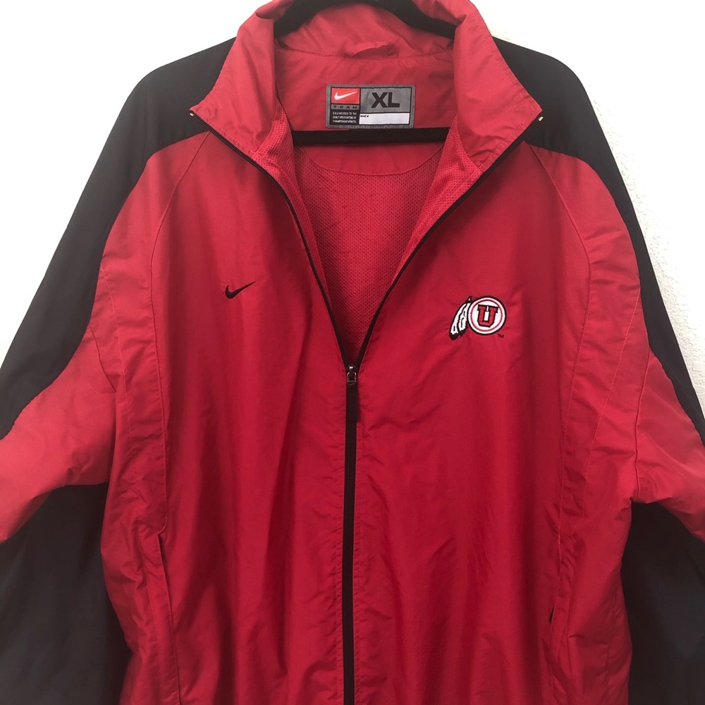 Nike Utah Utes windbreaker jacket